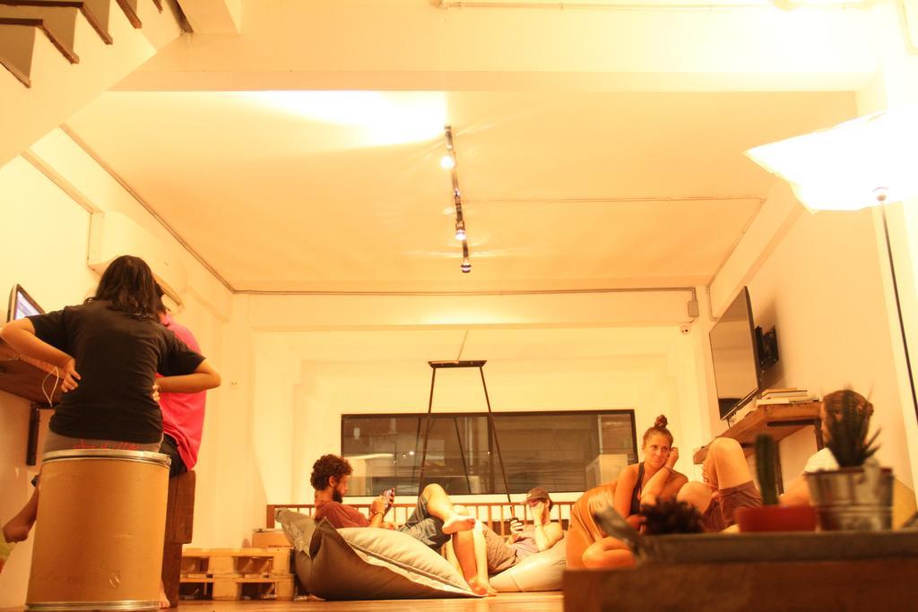 The Street Hostel Bangkok Kültér fotó